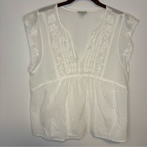Sundance white cotton top- convertible to tank top